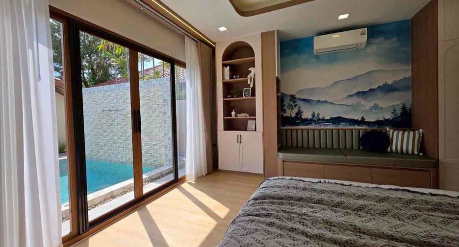 Villa en alquiler de 4 habitaciones en Bang Lamung, Chonburi