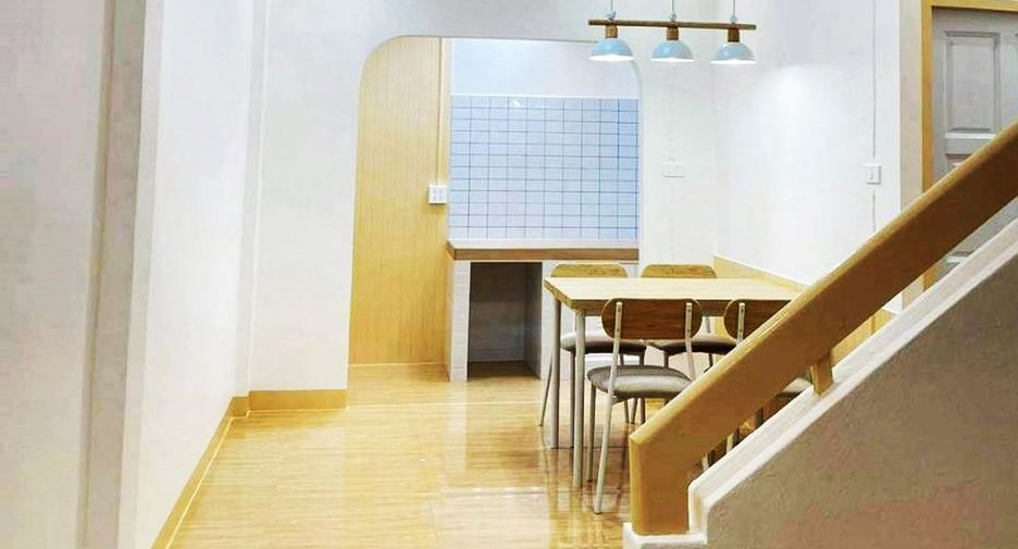Casa adosada en venta de 2 habitaciones en Bang Bua Thong, Nonthaburi