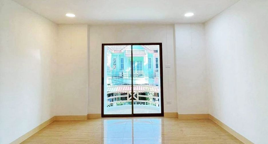 Casa adosada en venta de 2 habitaciones en Bang Bua Thong, Nonthaburi
