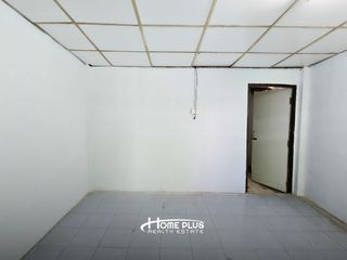 For sale 27 bedrooms retail Space in Lat Krabang, Bangkok