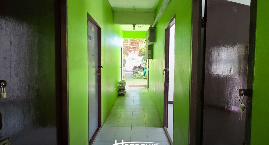 For sale 27 bedrooms retail Space in Lat Krabang, Bangkok