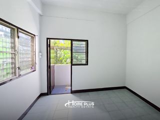 For sale 27 bedrooms retail Space in Lat Krabang, Bangkok