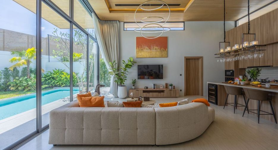 For sale 3 bedrooms villa in Mueang Phuket, Phuket