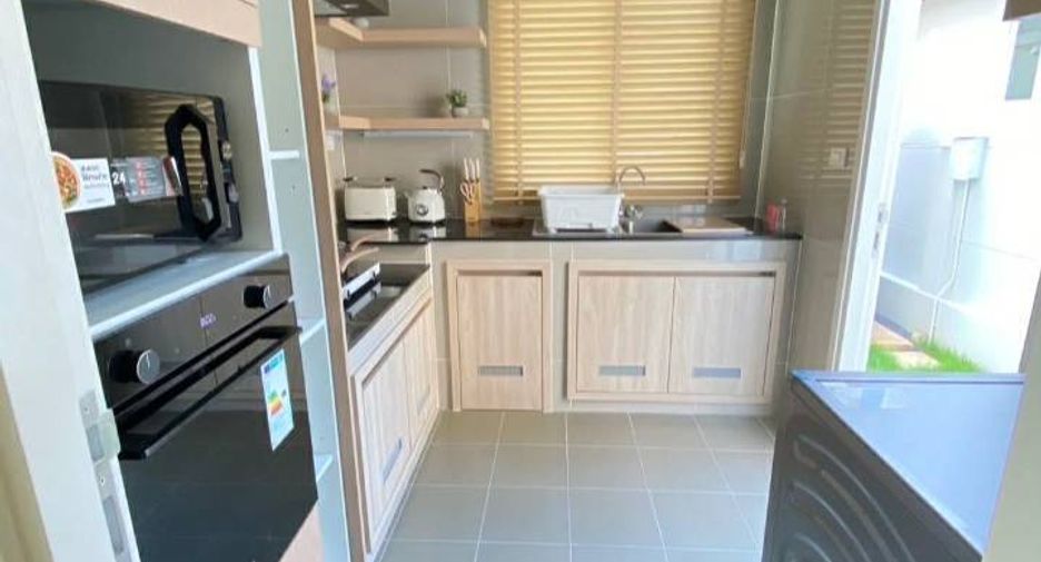 Casa en alquiler de 3 habitaciones en Mueang Phuket, Phuket