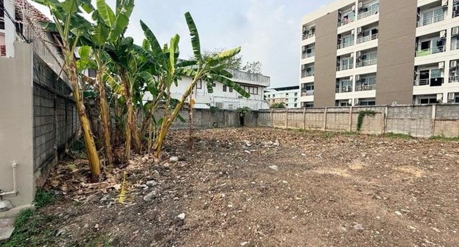 Terreno en alquiler en Bang Phlat, Bangkok