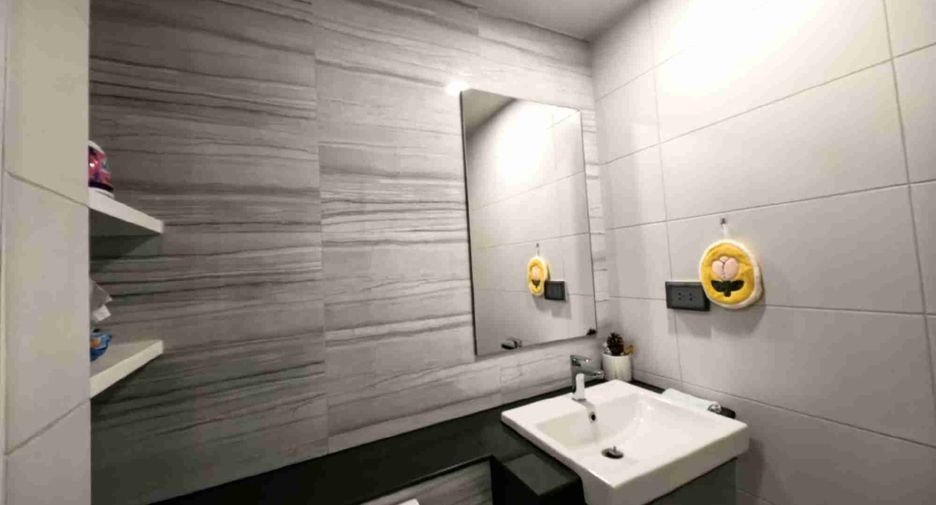 For rent 1 bed condo in Mueang Rayong, Rayong