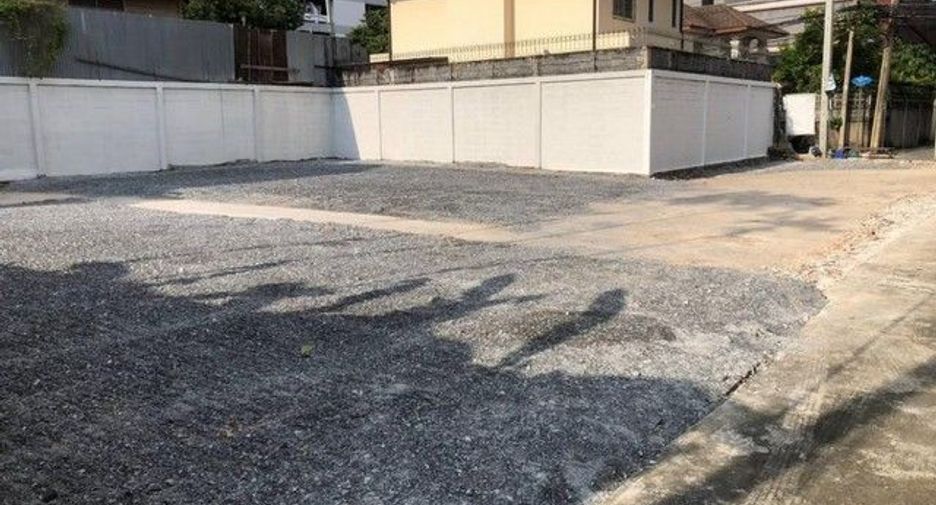Grundstück zur Miete in Sathon, Bangkok