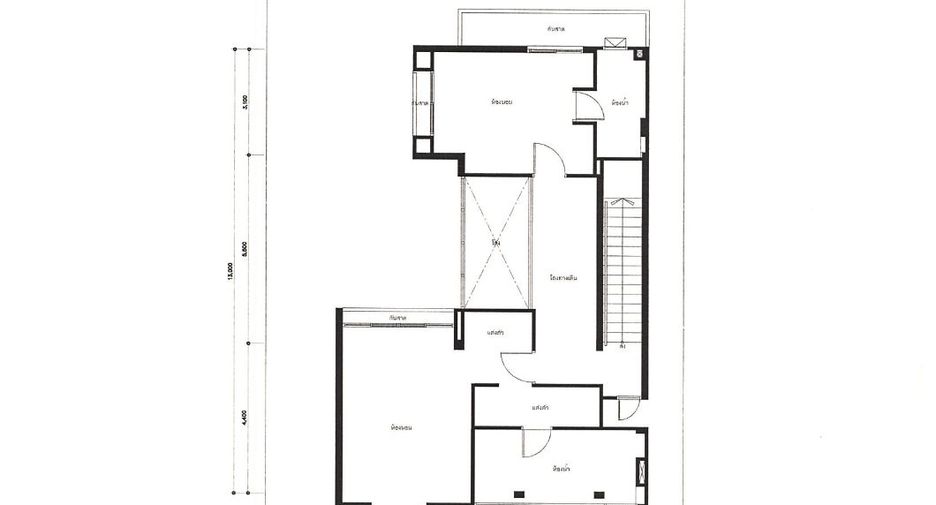 For sale 4 ベッドルーム house in Huai Khwang, Bangkok