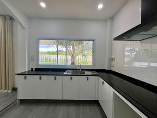 Haus zum Kauf mit 3 Zimmer in Mueang Krabi, Krabi