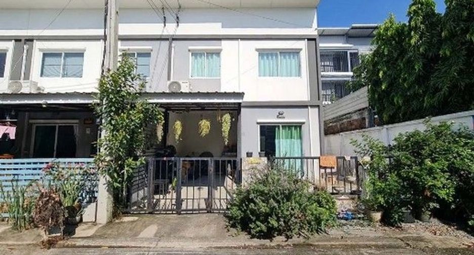 For sale 1 bed townhouse in Bang Len, Nakhon Pathom