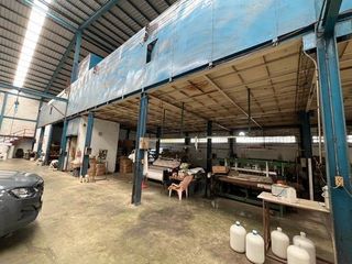 À louer 1 chambre entrepôt à Mueang Samut Sakhon, Samut Sakhon