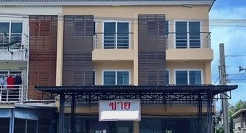 À louer 9 chambres local commercial à Bang Bua Thong, Nonthaburi