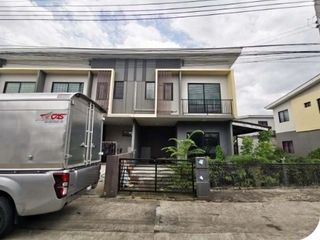For sale 1 bed townhouse in Bang Phli, Samut Prakan