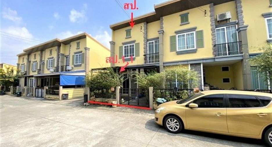 Casa adosada en venta de 3 habitaciones en Mueang Nonthaburi, Nonthaburi