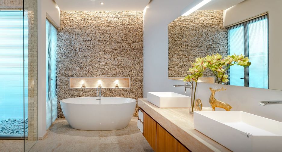 For sale 3 bedrooms villa in Thalang, Phuket