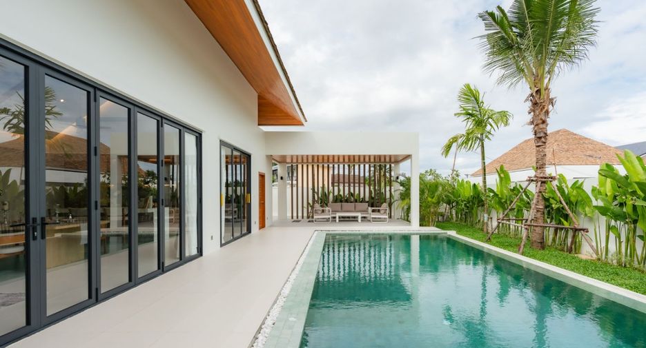 For sale 4 bedrooms villa in Thalang, Phuket