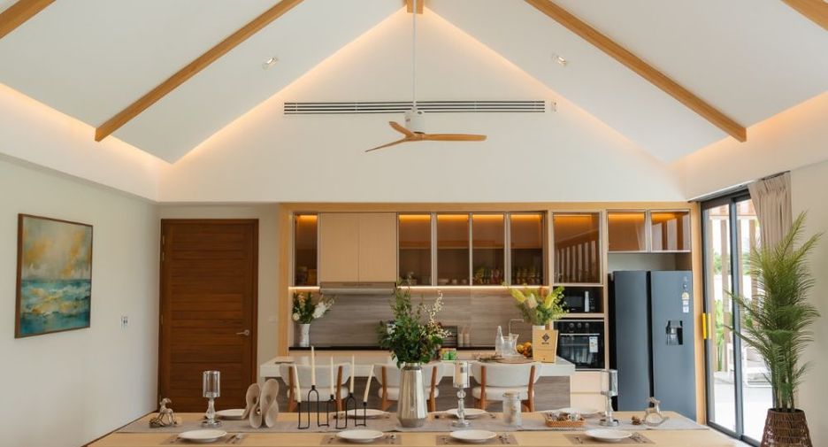 For sale 4 bedrooms villa in Thalang, Phuket