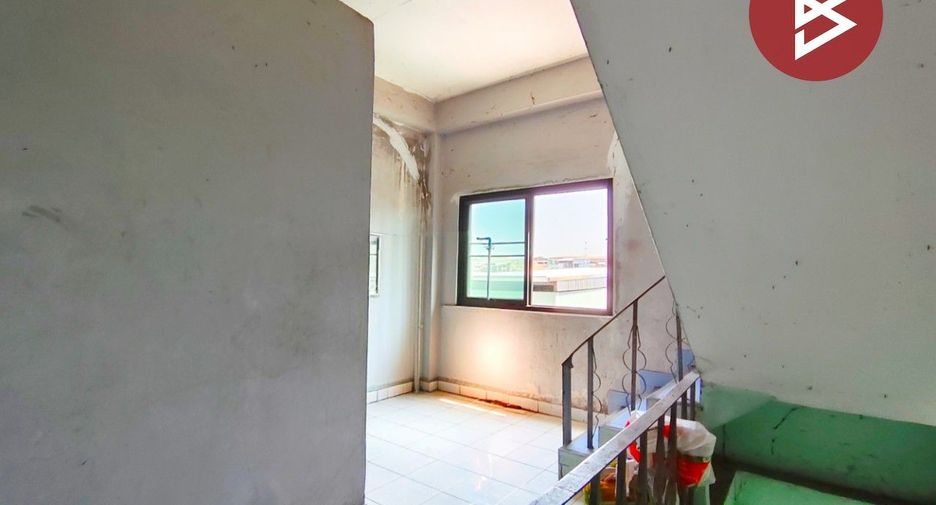 For sale 6 bedrooms retail Space in Bang Bon, Bangkok
