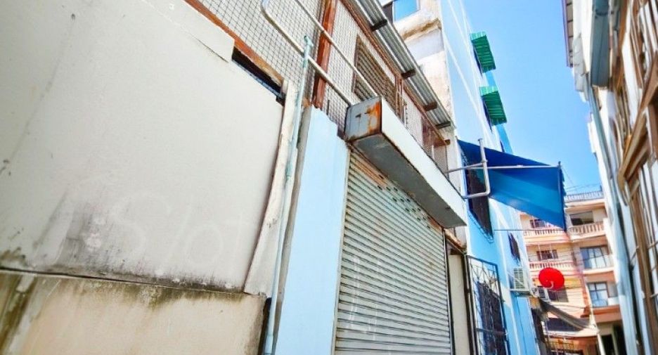 For sale 6 bedrooms retail Space in Bang Bon, Bangkok