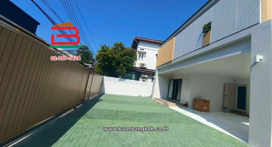 ขาย 4 ห้องนอน บ้านเดี่ยว ใน ห้วยขวาง, กรุงเทพฯ