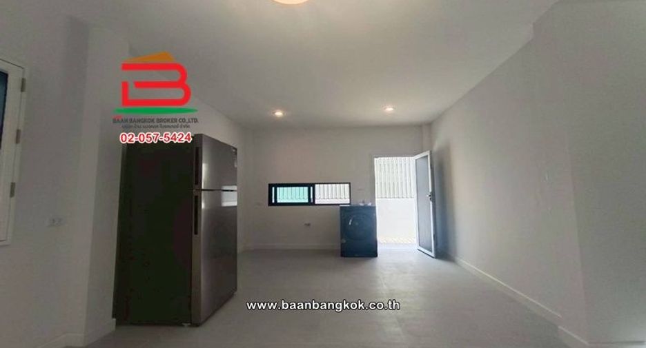 ขาย 4 ห้องนอน บ้านเดี่ยว ใน ห้วยขวาง, กรุงเทพฯ