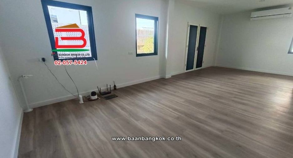ขาย 4 ห้องนอน บ้านเดี่ยว ใน ห้วยขวาง, กรุงเทพฯ