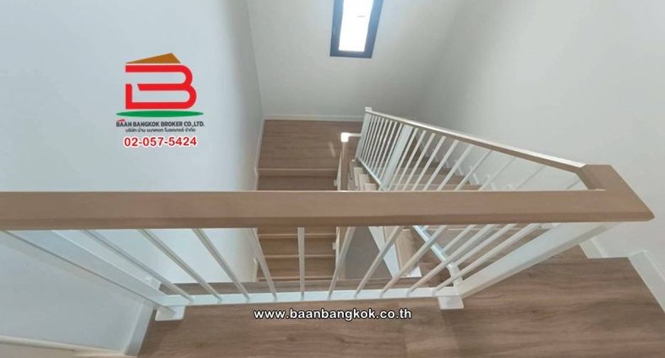 ขาย 4 ห้องนอน บ้านเดี่ยว ใน ห้วยขวาง, กรุงเทพฯ