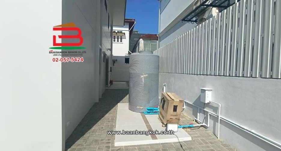 ขาย 4 ห้องนอน บ้านเดี่ยว ใน ห้วยขวาง, กรุงเทพฯ