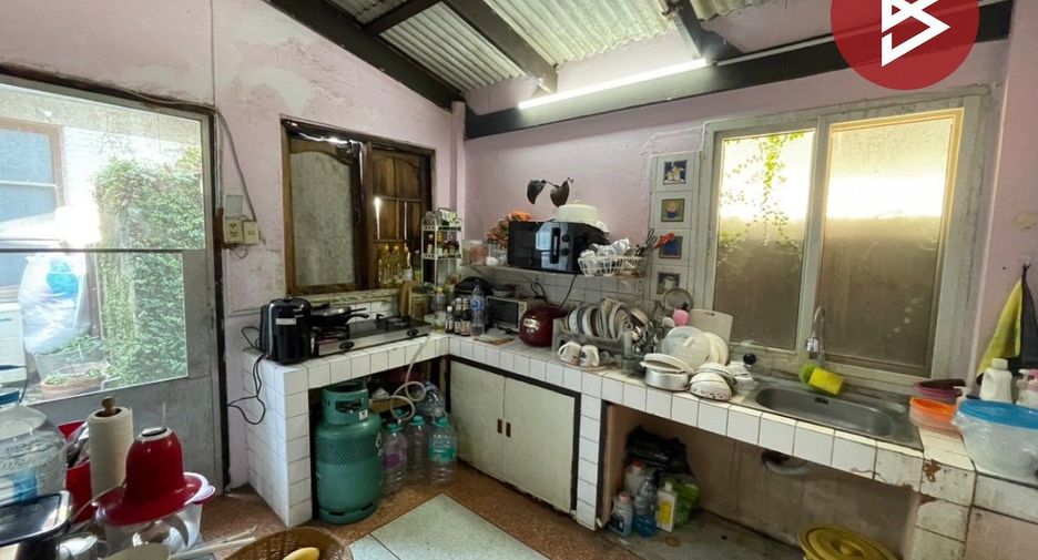 出售 3 卧室 独立屋 在 Mueang Nakhon Pathom, Nakhon Pathom