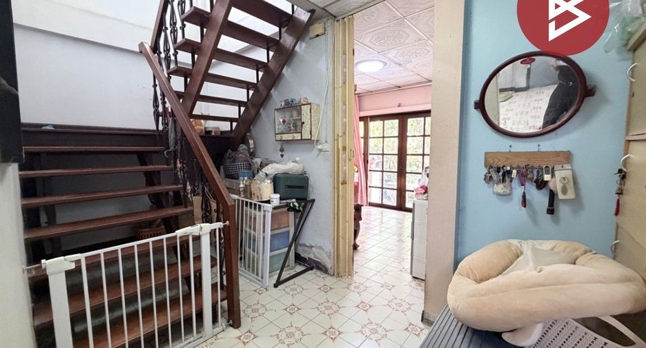 出售 3 卧室 独立屋 在 Mueang Nakhon Pathom, Nakhon Pathom