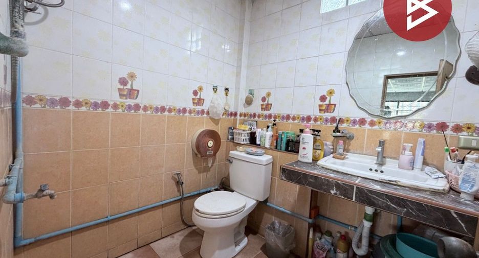出售 3 卧室 独立屋 在 Mueang Nakhon Pathom, Nakhon Pathom