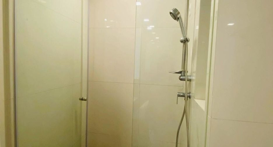 For sale 1 bed condo in Phra Khanong, Bangkok