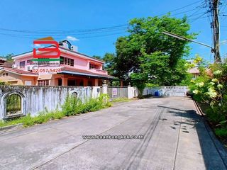 Casa en venta de 5 habitaciones en Chatuchak, Bangkok