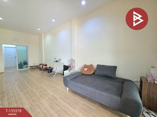 Casa adosada en venta de 2 habitaciones en Si Racha, Chonburi