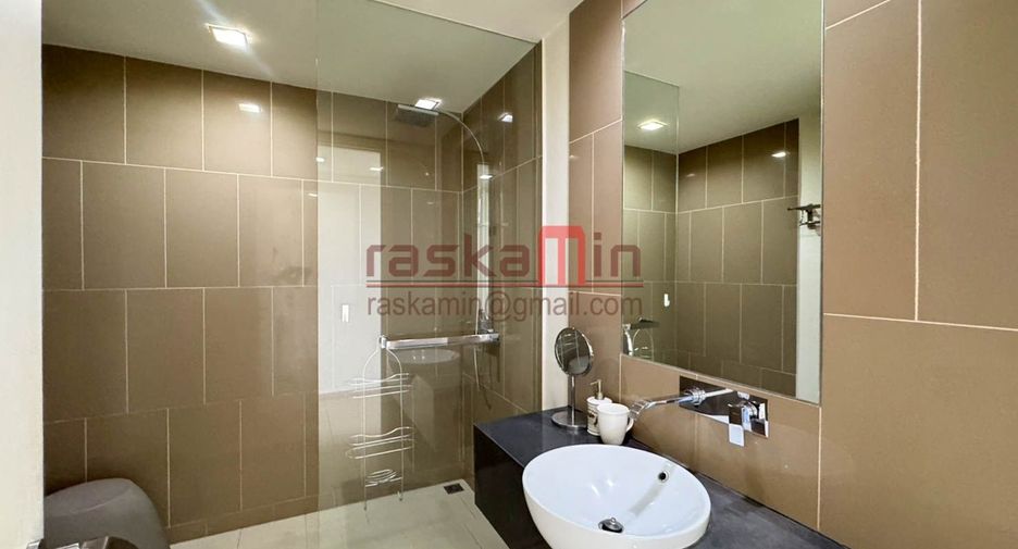 Condo en alquiler de 2 habitaciones en Bang Lamung, Chonburi