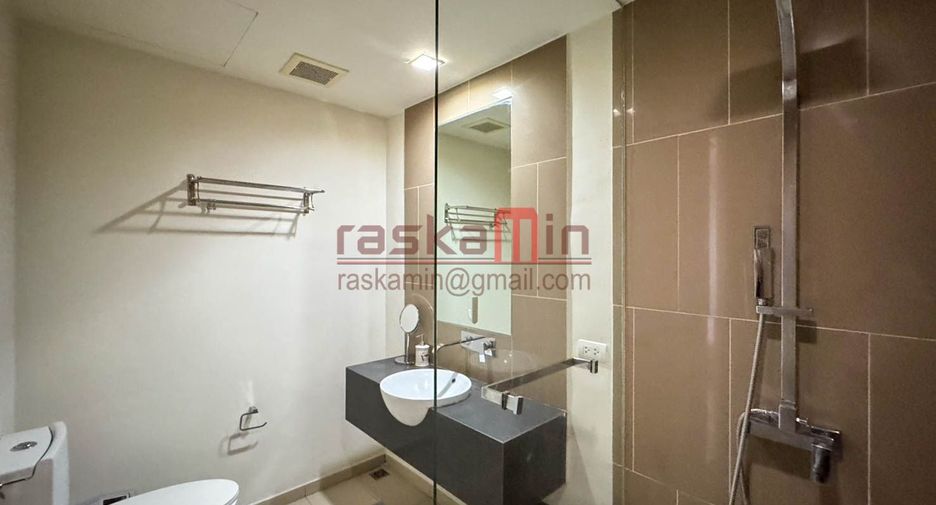 Condo en alquiler de 2 habitaciones en Bang Lamung, Chonburi