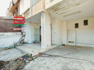 出租 和 出售 3 卧室 联排别墅 在 Lam Luk Ka, Pathum Thani
