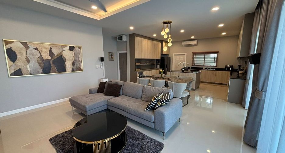 À vendre 3 chambres villa à Bang Lamung, Chonburi
