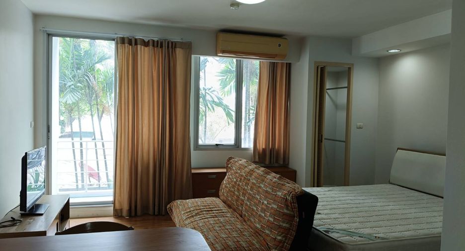 For sale 1 bed condo in Suan Luang, Bangkok