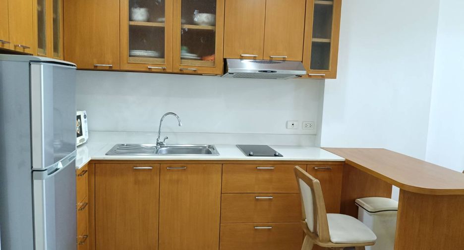 For sale 1 bed condo in Suan Luang, Bangkok