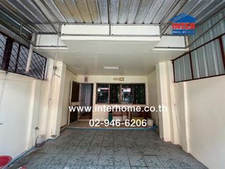 For sale 4 bedrooms townhouse in Rat Burana, Bangkok