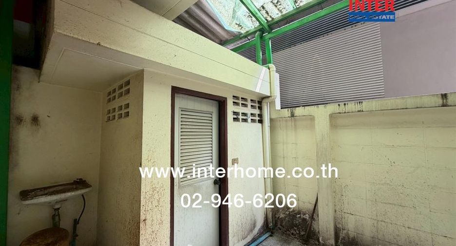 For sale 4 bedrooms townhouse in Rat Burana, Bangkok