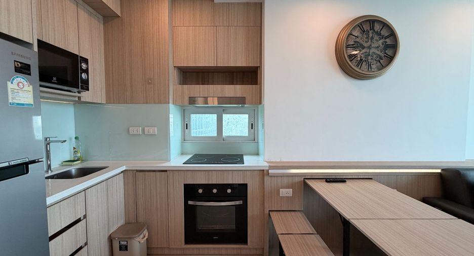 For rent 1 bed condo in Bang Lamung, Chonburi