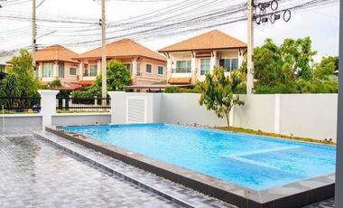 出租 4 卧室 别墅 在 Bang Lamung, Chon Buri