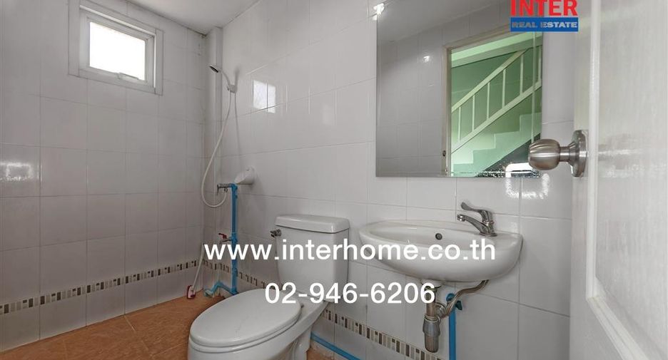 For sale 2 bedrooms retail Space in Nong Khaem, Bangkok