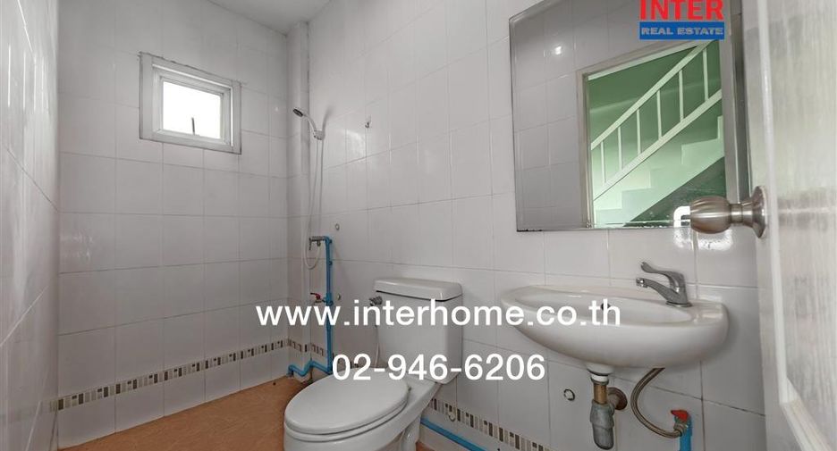 For sale 2 bedrooms retail Space in Nong Khaem, Bangkok