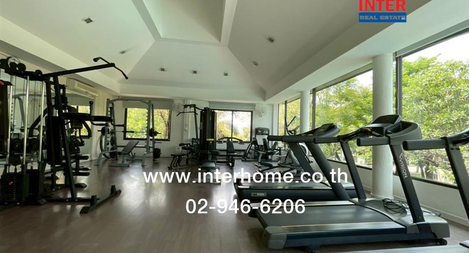 For sale 3 bedrooms house in Khan Na Yao, Bangkok