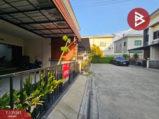 Продажа 3 спальни таунхаус в Si Racha, Чонбури