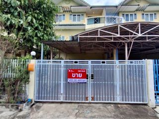 出售 4 卧室 联排别墅 在 Bang Kruai, Nonthaburi