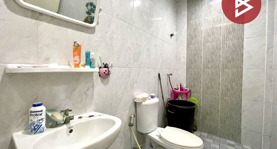 Продажа 2 спальни таунхаус в Ban Phaeo, Самутсакхон
